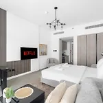 Vayk- Great Studio With Excellent Amenities In Jvc