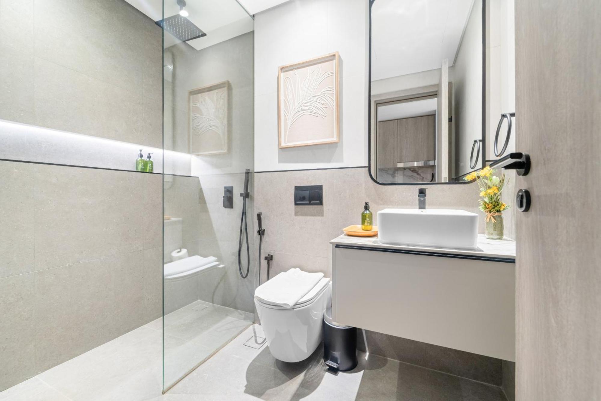 Apartment Vayk- Great With Excellent Amenities In Jvc